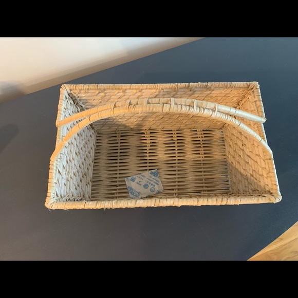 TWO NIB West Elm Quinn Changing Caddy wicker basket - Picture 3 of 5